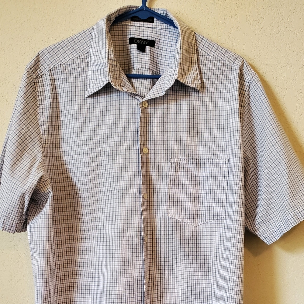 DKNY Mens Button Down Shirt